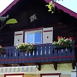 Knusperhaus * Strobl