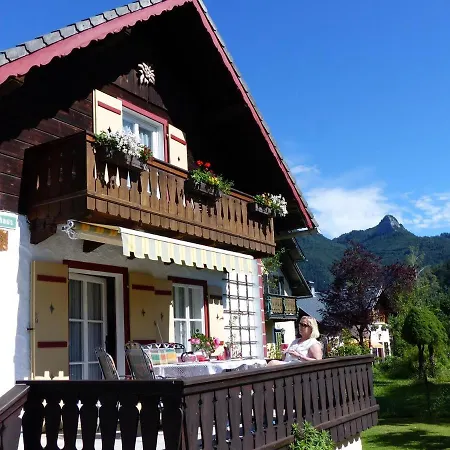Knusperhaus Holiday home Strobl