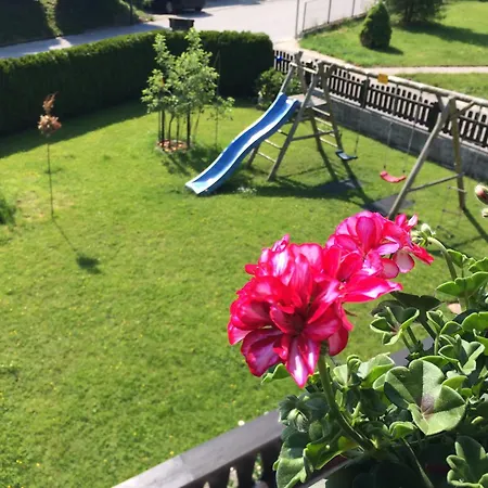 Knusperhaus Nyaraló *